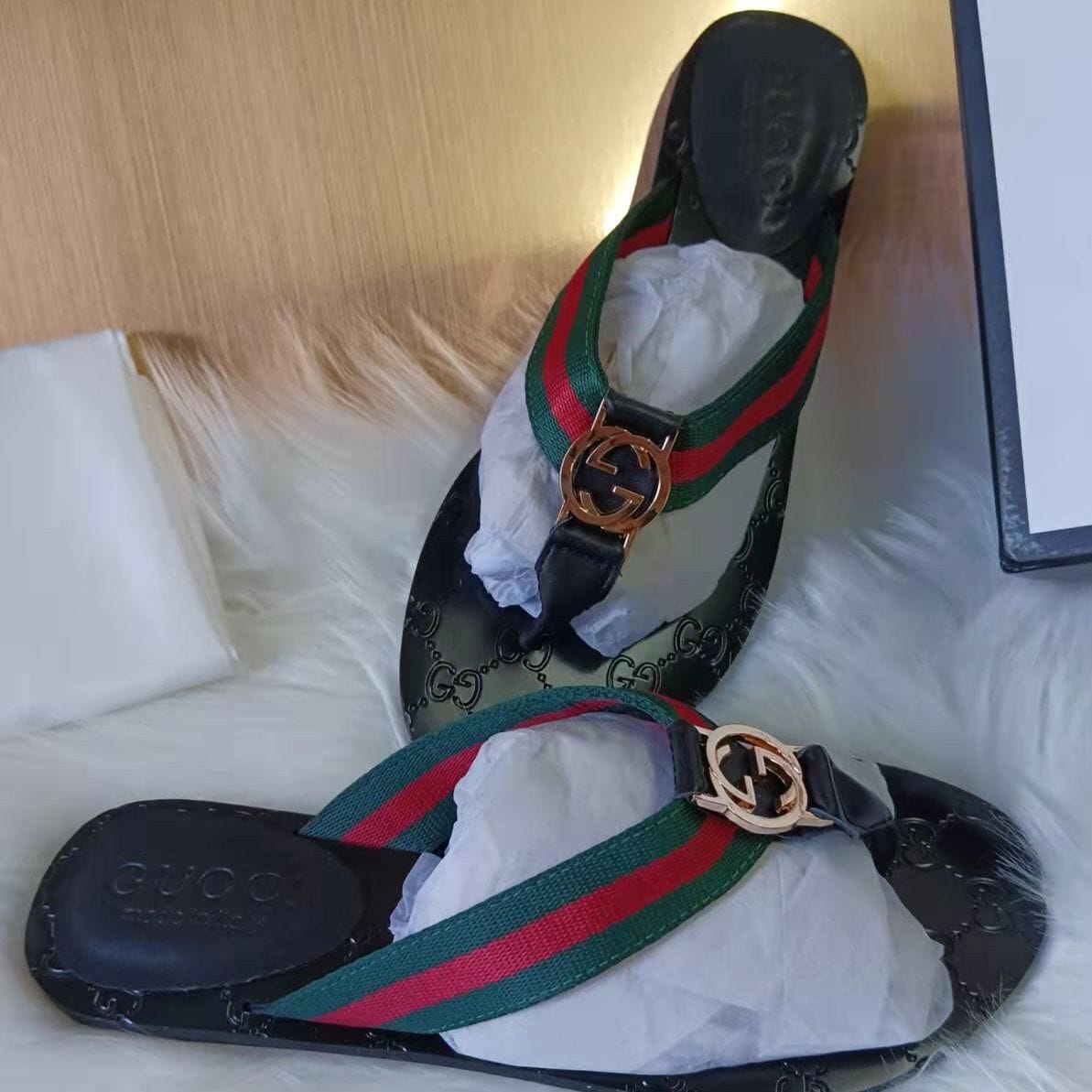 Gucci Thong Sandals Slides flip flops Merit Trends