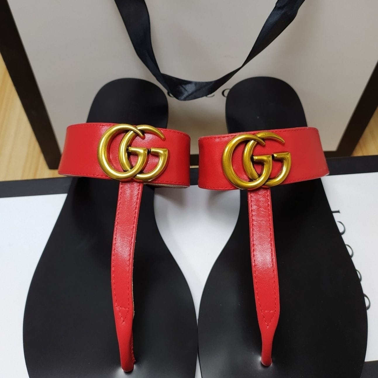 Gucci Thong Sandals /Slides /flip flops