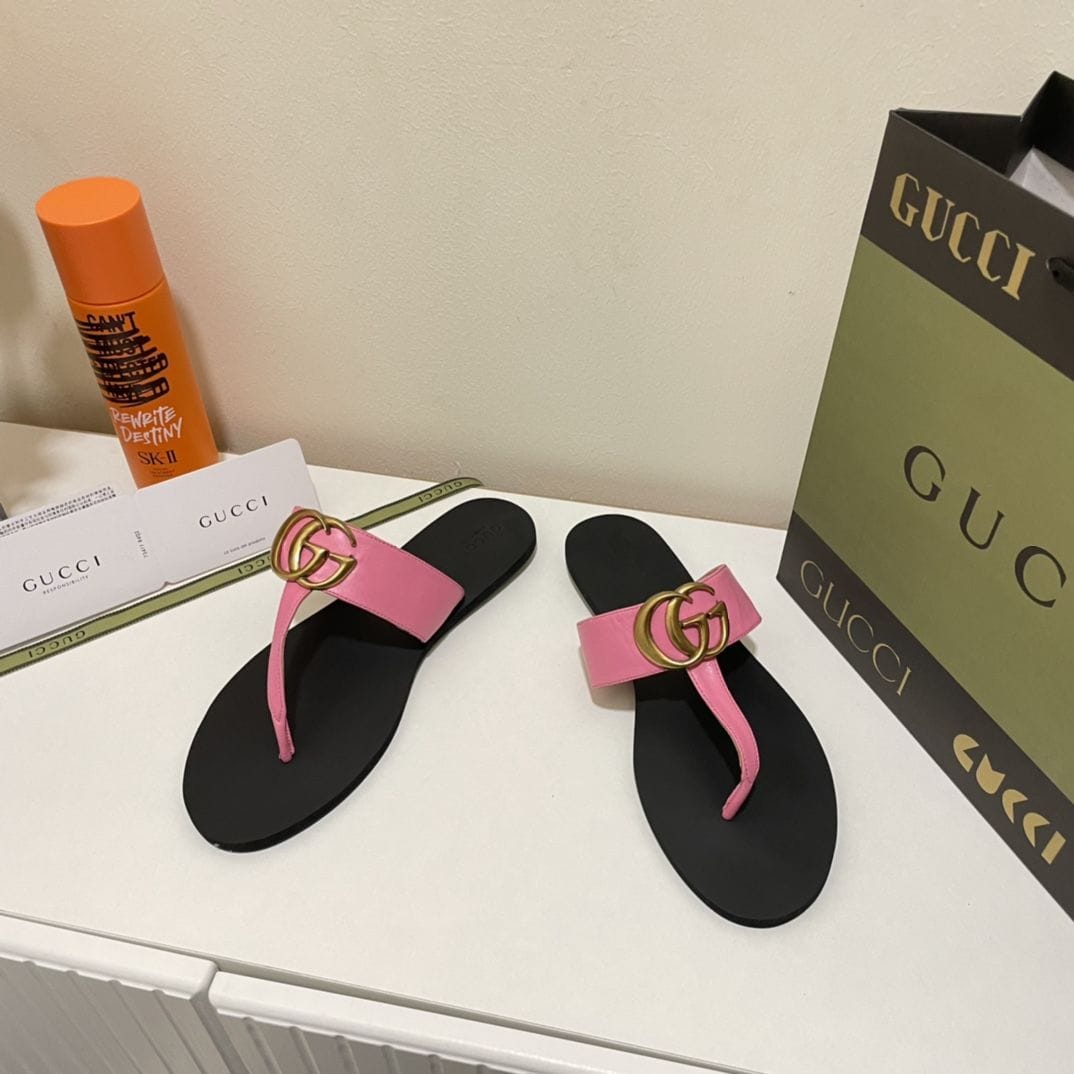 Gucci Thong Sandals /Slides /flip flops