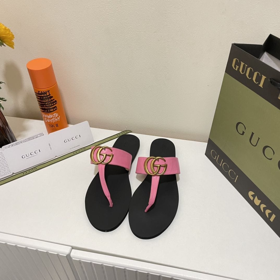 Gucci Thong Sandals /Slides /flip flops
