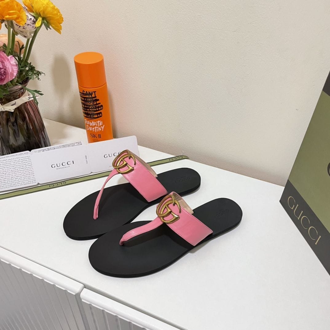 Gucci Thong Sandals /Slides /flip flops