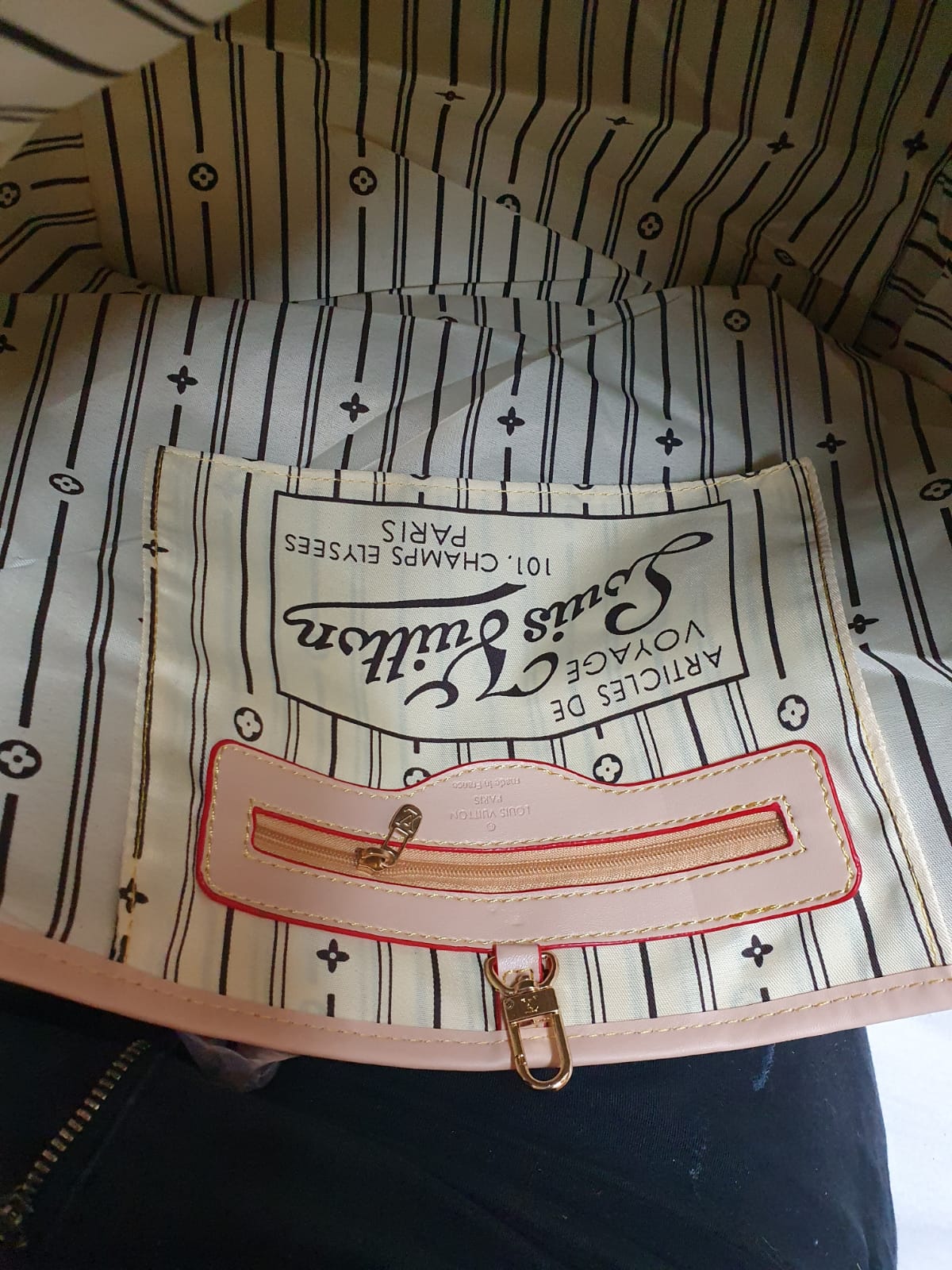 Louis Vuitton  Neverfull bag