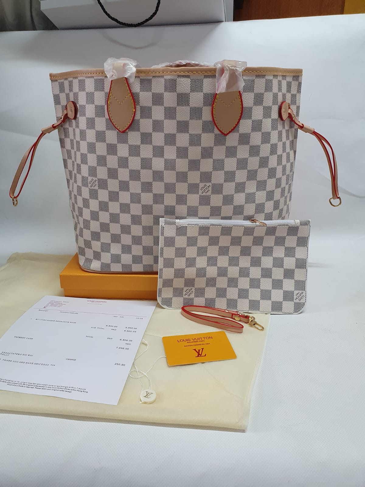 Louis Vuitton Handbags Merit Trends