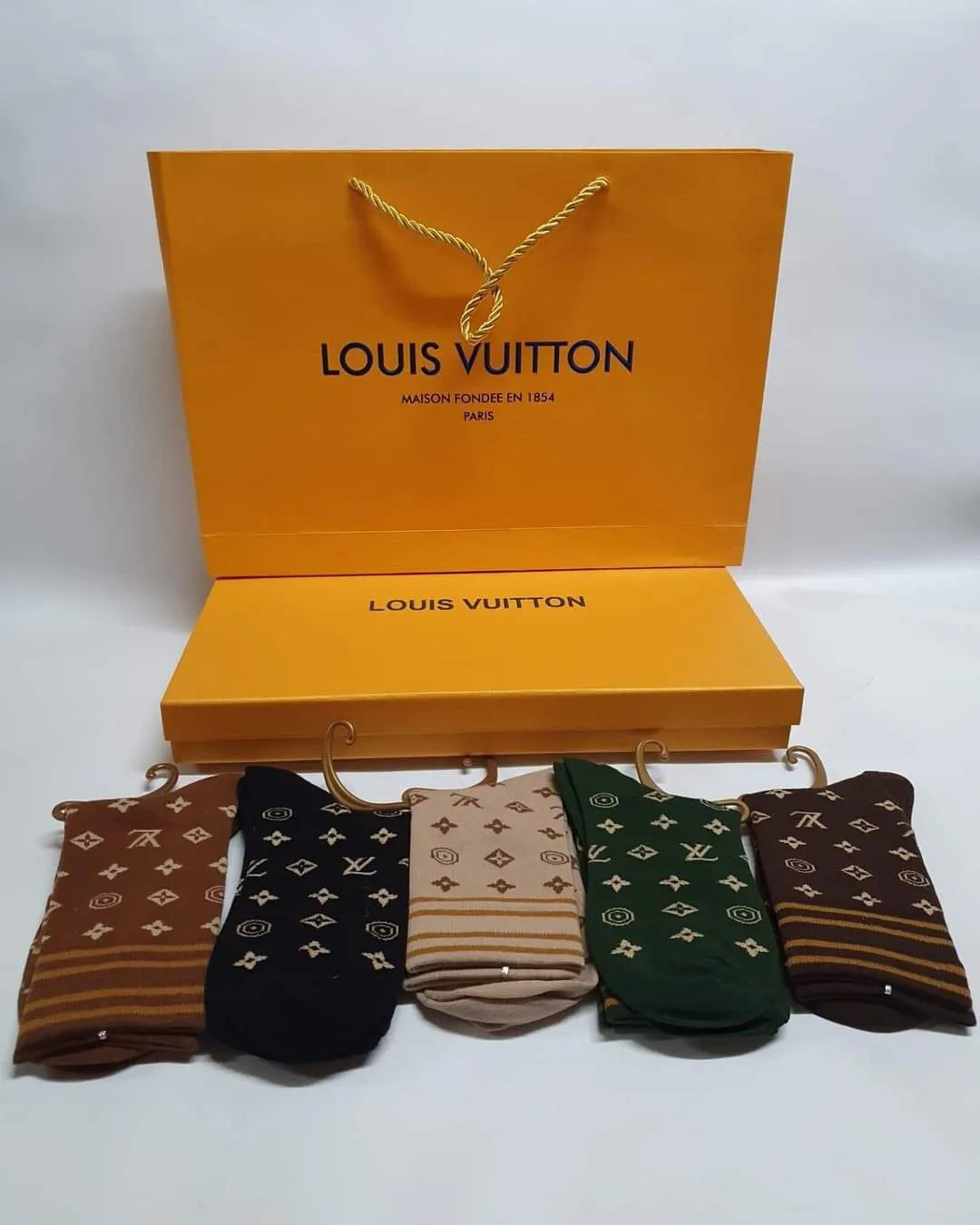 Louis Vuitton LV socks stockings  Luxury socks, Socks, Louis vuitton