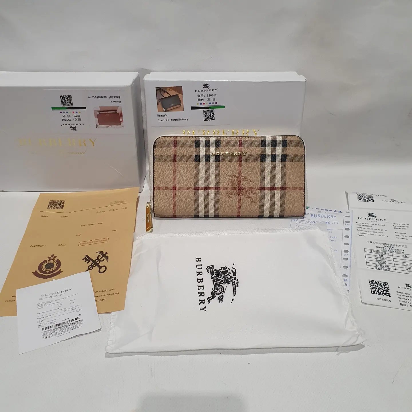 Burberry Wallet/Purse