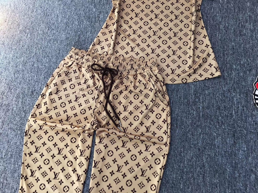 Louis Vuitton  Jogger and Tshirts Set (Tracksuit)