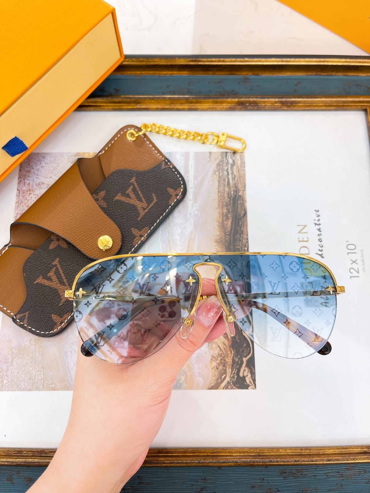 Louis Vuitton Grease Mask Sunglasses