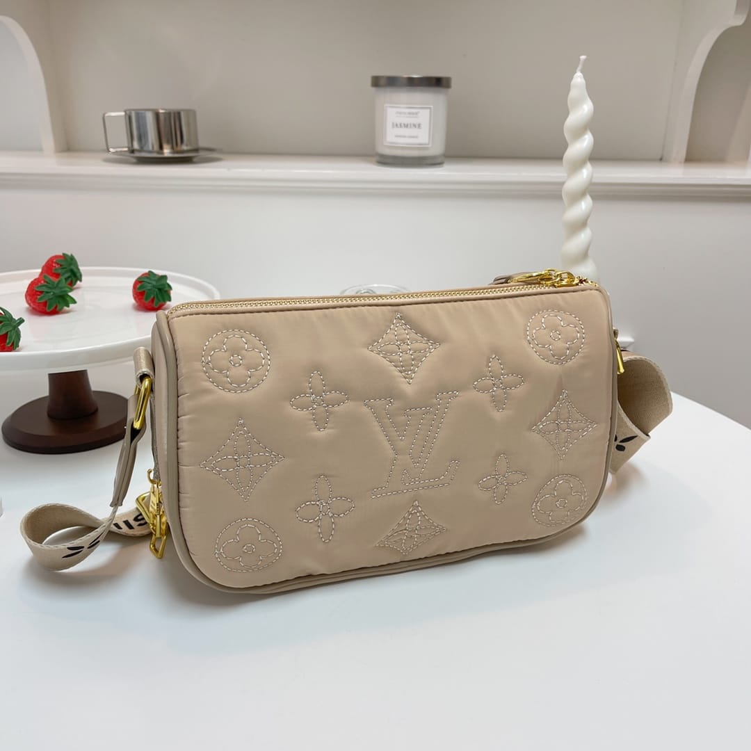 Louis Vuitton Handbag.