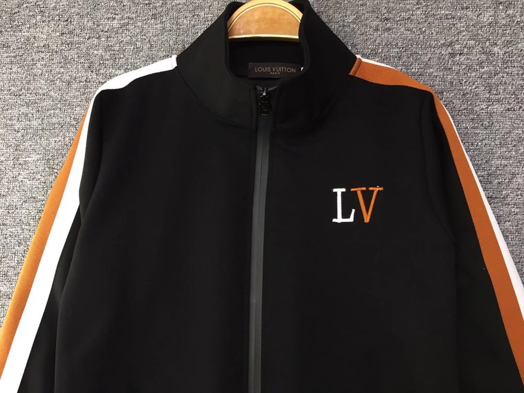 Louis Vuitton  Jogger and T-shirts Set