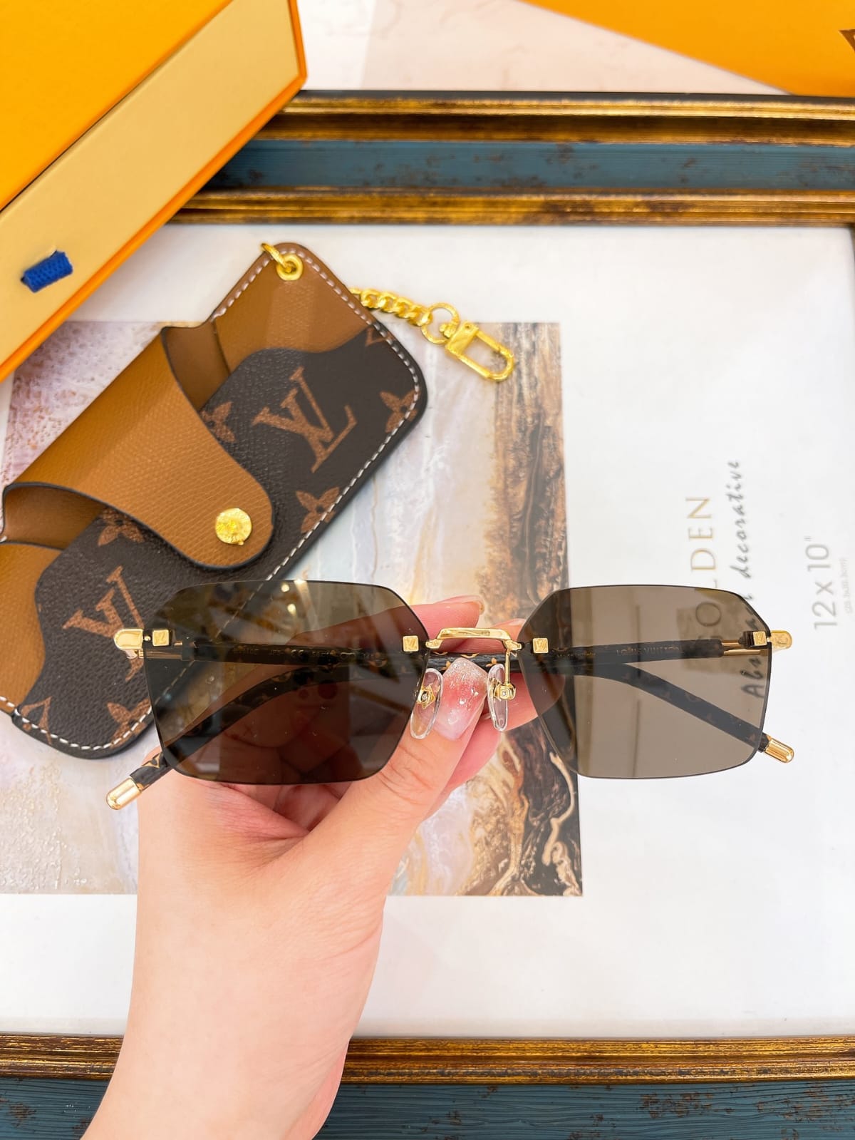 Louis Vuitton Air Square Sunglasses