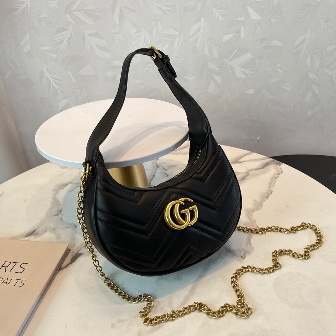 Gucci Handbag should top handle